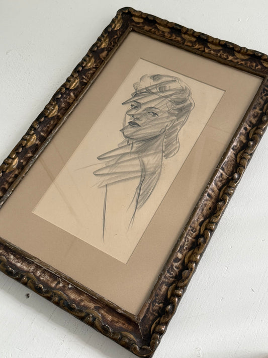 Femme Profile